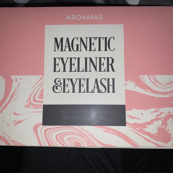 Sold on M.ercari - Picture 2 of 7